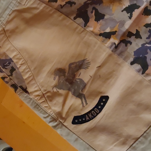 AKOO NO RIVALS SHORTS SIZE 42 MIXED PATTERN N COLORS - Picture 2 of 7